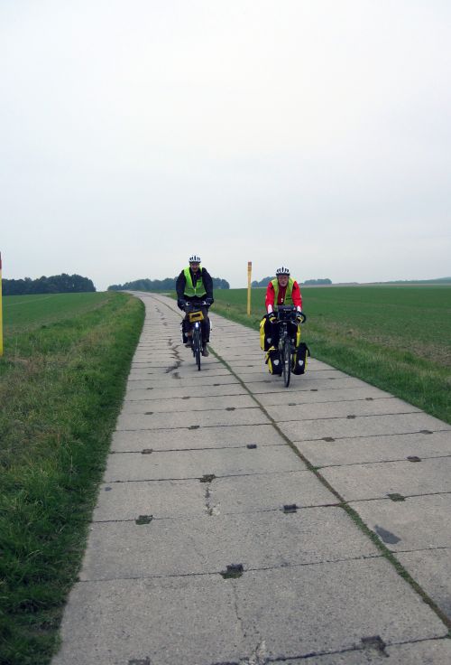 Plattenweg
