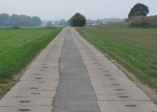 Plattenweg