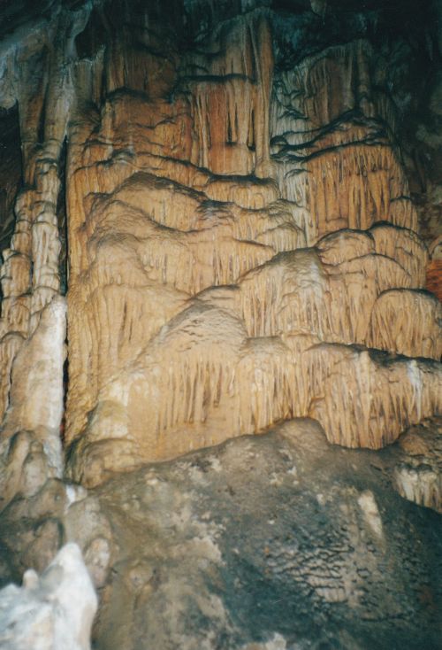 H&ouml;hle